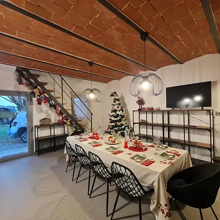 아파트 Casolare Fossalto 파브로
